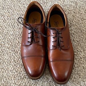 Florsheim Classic Brown Leather Oxfords size 7.5M